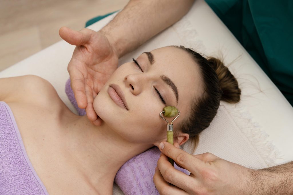 Personalized Wellness Treatments for Men and Women in Dubai | Expert Wellness Guide by HMS Fat Freezing